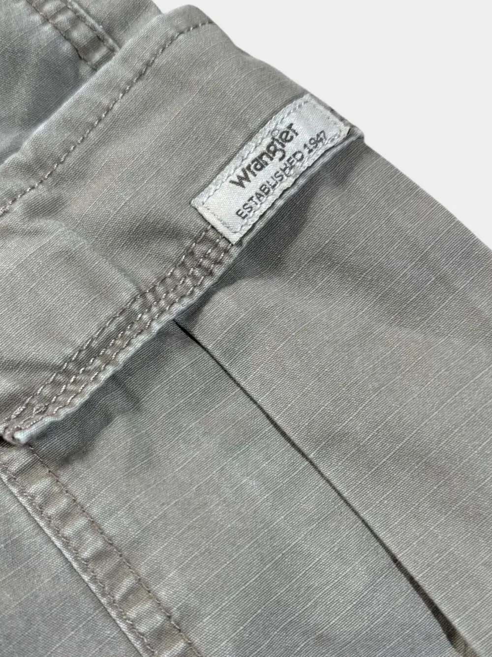 Wrangler Established 1947 Men's Gray Cargo Pants Size 38x32